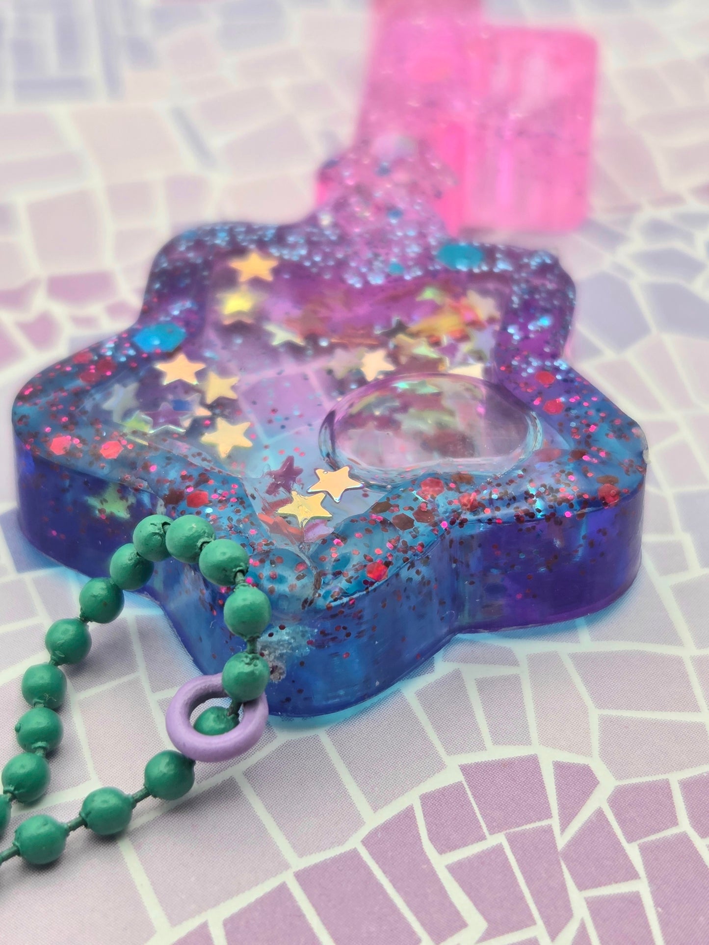 Cosmic Star Key Shaker – Celestial Charm for Sparkly Souls
