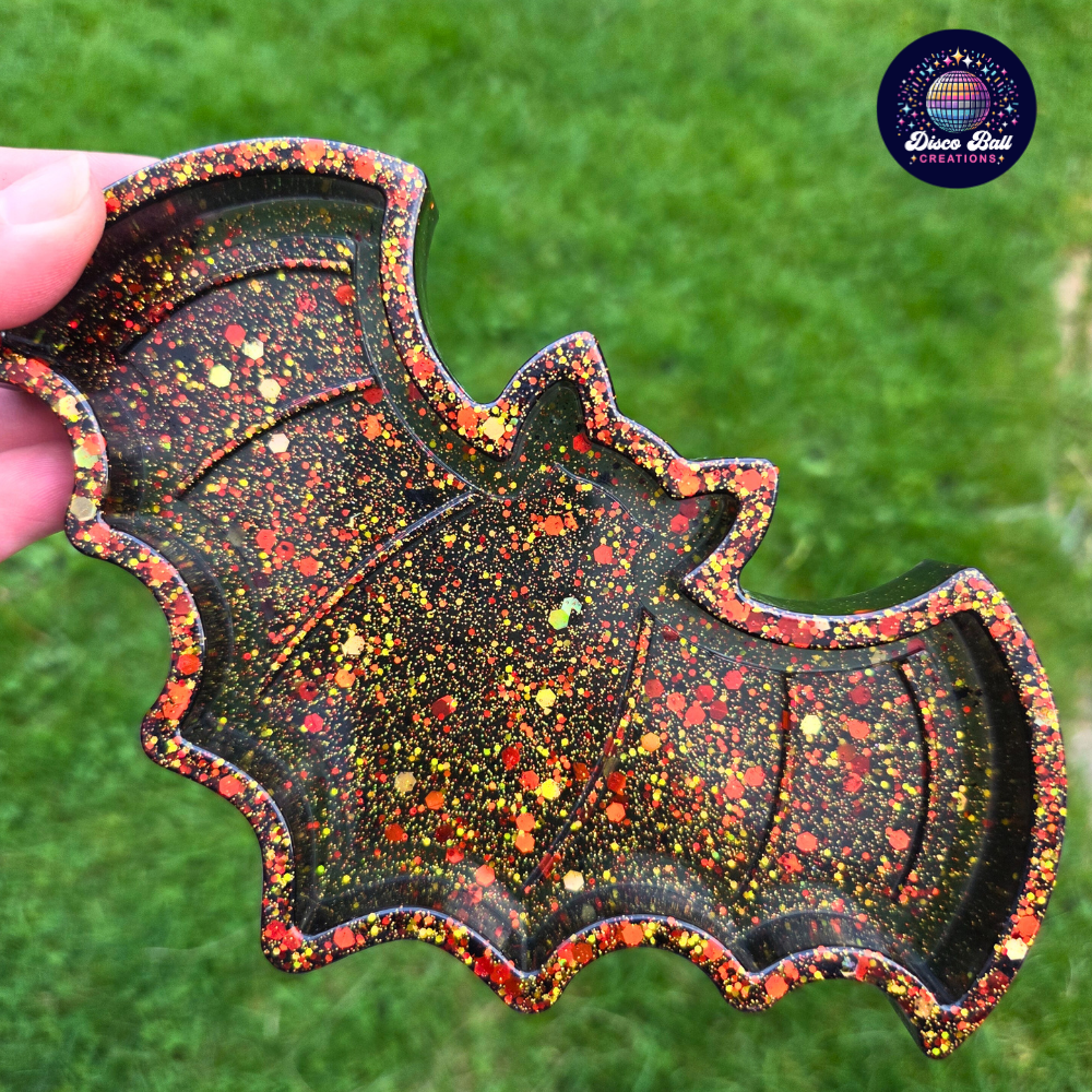 Bat Trinket Tray โ Gothic Home Decor | Jewellery, Crystals, Keys & More