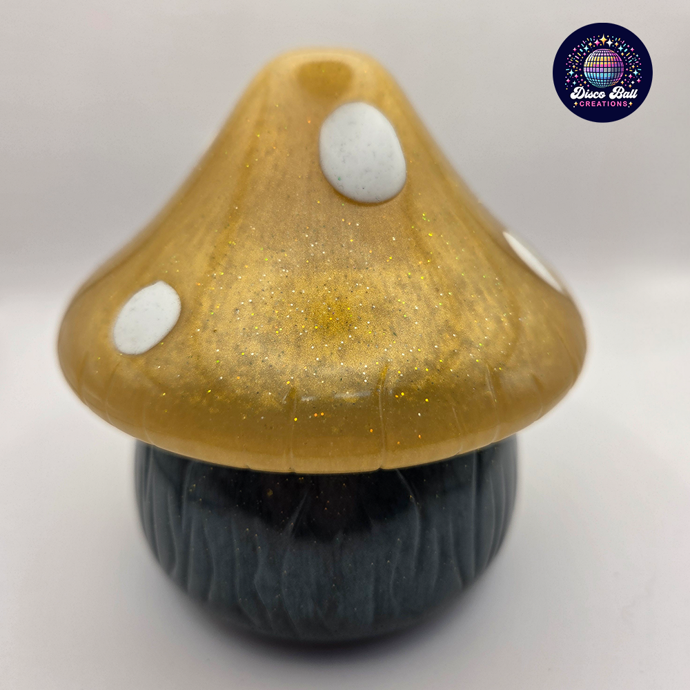 Enchanted Forest Toadstool Pot - Secret Stash Resin Box
