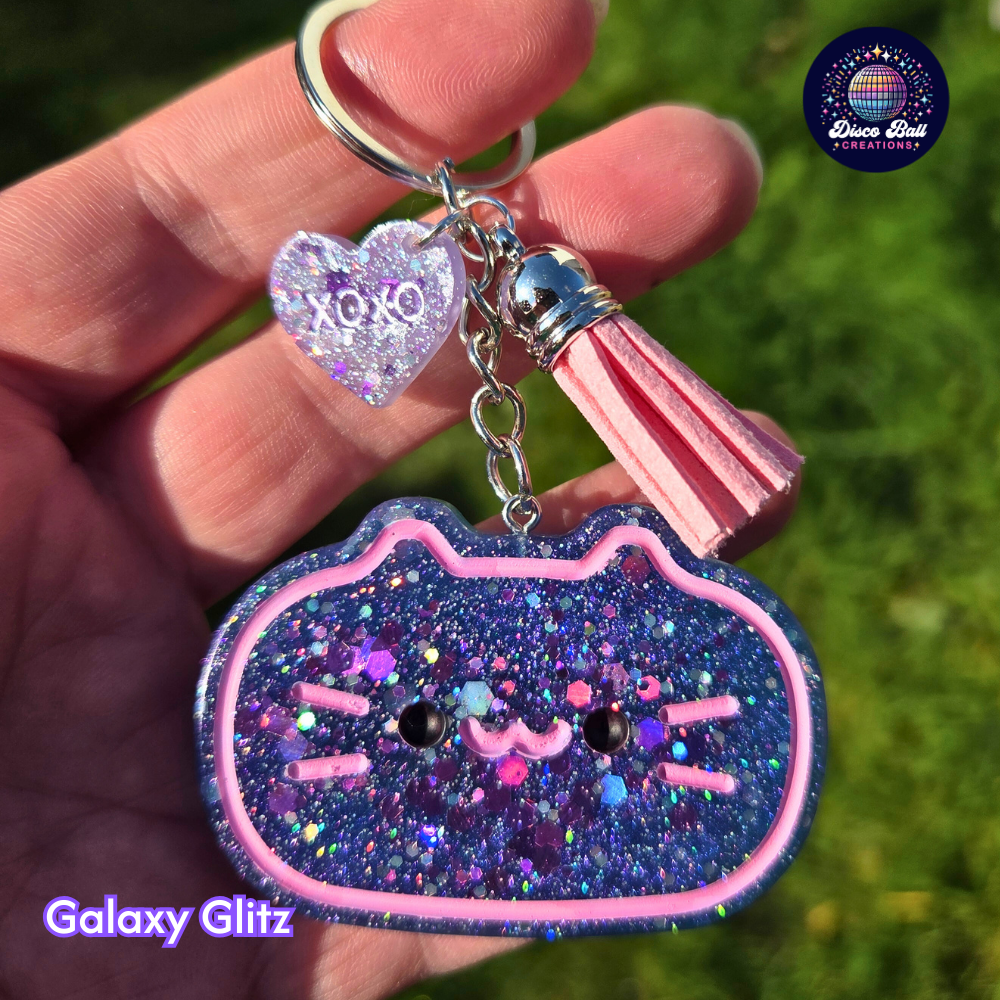 Sparkly Kawaii Cat Resin Keyring | Glitter Kitty Bag Charm | Kawaii Cat Keyrings | Glitter Keychains for Cat Lovers