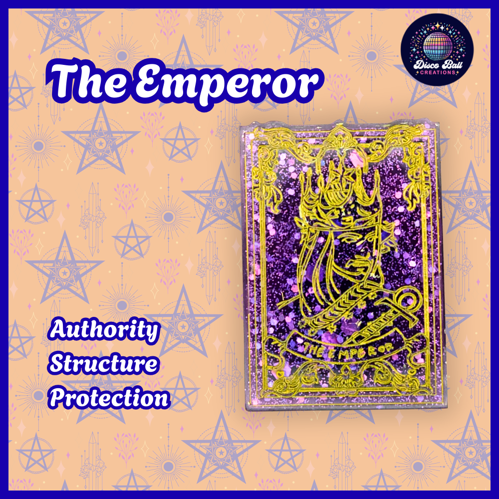 Handmade Resin Tarot Card Keyring - Celestial Charm - Witchy Gift, Spiritual Accessory, Purple & Gold Mystical Keychain