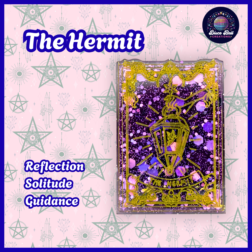 Handmade Resin Tarot Card Keyring - Celestial Charm - Witchy Gift, Spiritual Accessory, Purple & Gold Mystical Keychain