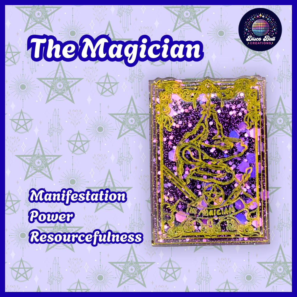 Handmade Resin Tarot Card Keyring - Celestial Charm - Witchy Gift, Spiritual Accessory, Purple & Gold Mystical Keychain