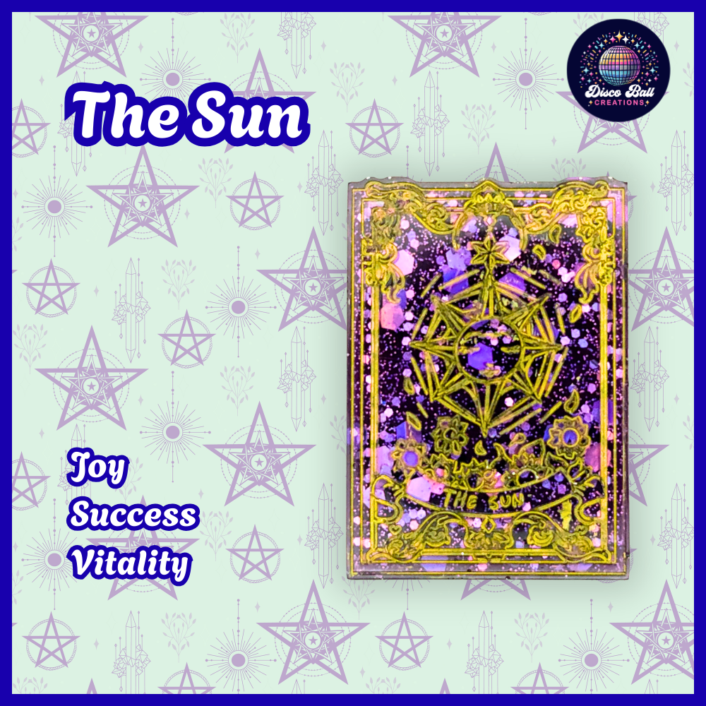 Handmade Resin Tarot Card Keyring - Celestial Charm - Witchy Gift, Spiritual Accessory, Purple & Gold Mystical Keychain