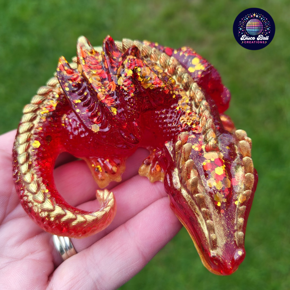 Handmade Resin Sleeping Dragon Figurine – Mythical Fantasy Desk Decor & Collectible Statue