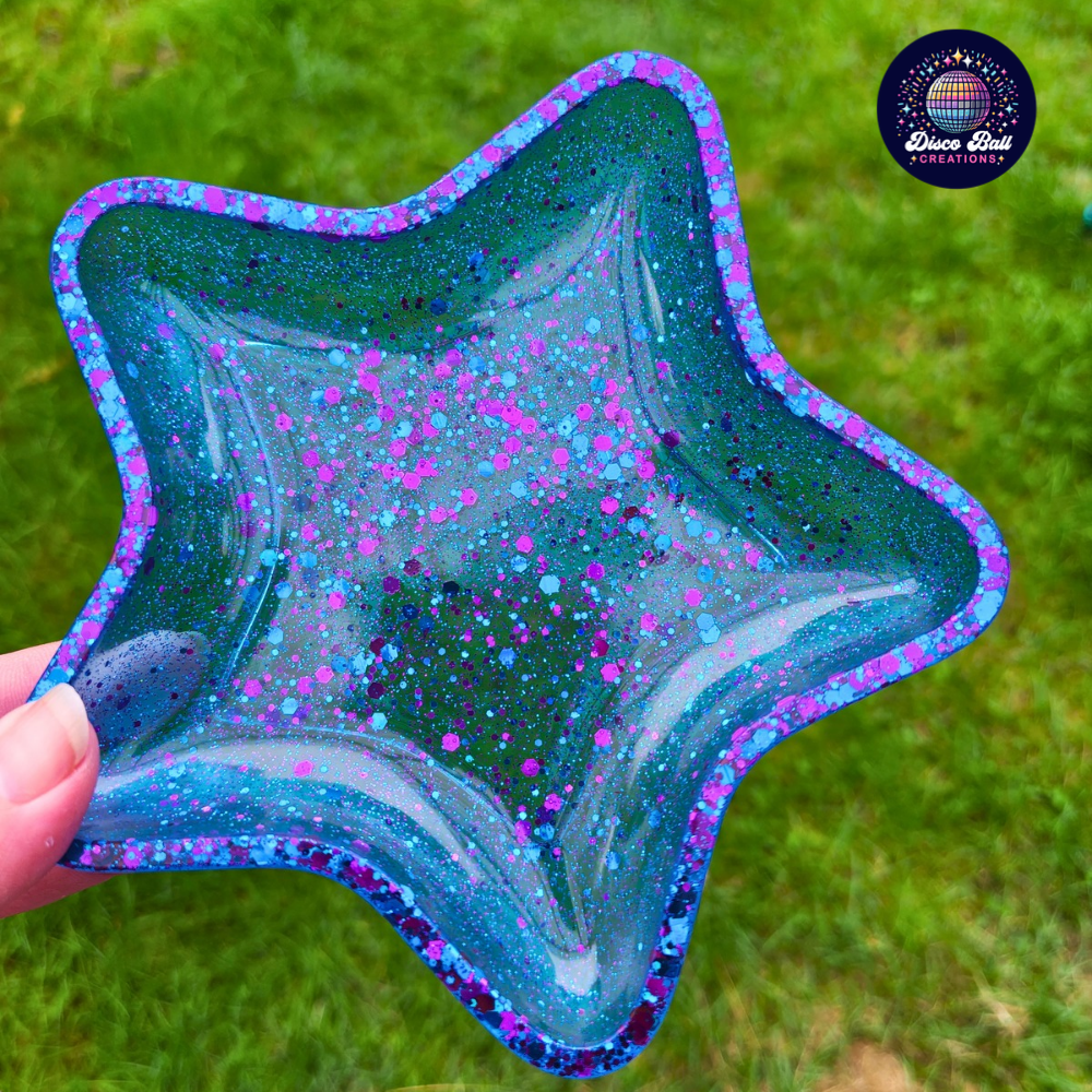 Celestial Star Resin Trinket Dish – Hand-Poured Catchall Tray